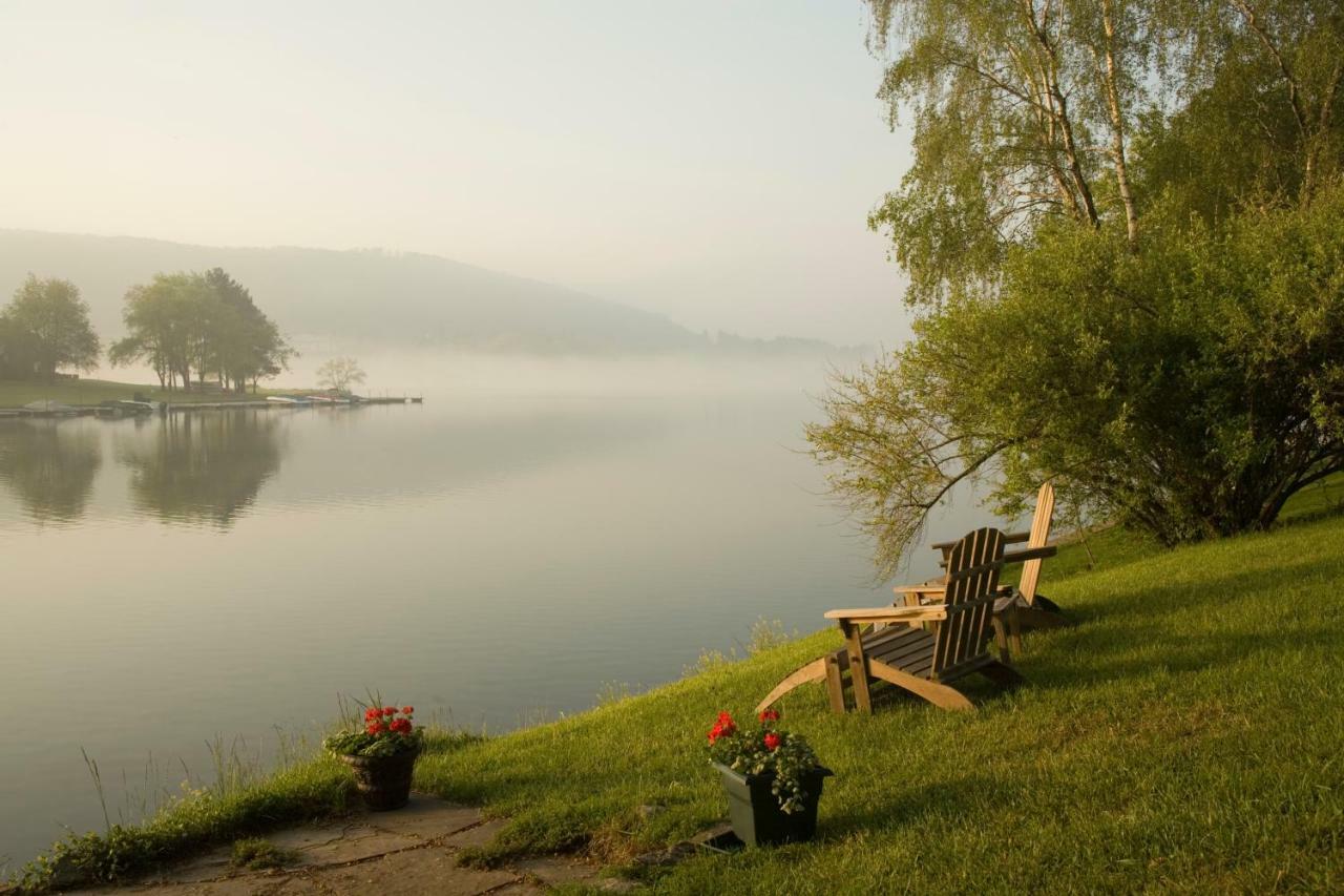 Lake Pointe Inn McHenry Bagian luar foto